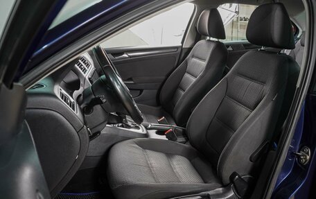 Volkswagen Jetta VI, 2011 год, 859 000 рублей, 10 фотография