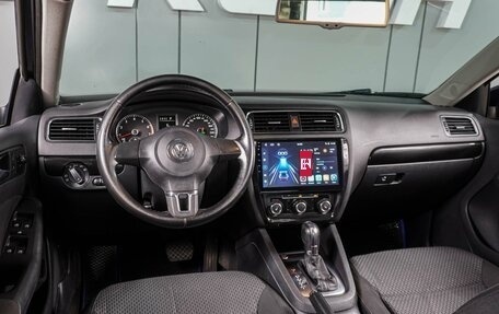 Volkswagen Jetta VI, 2011 год, 859 000 рублей, 6 фотография