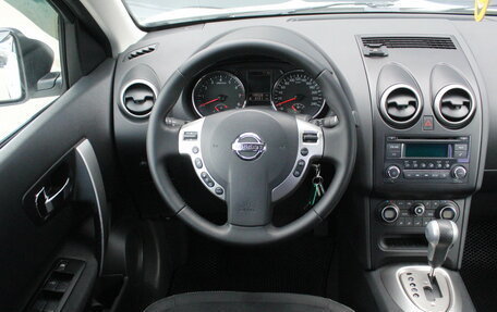 Nissan Qashqai, 2010 год, 950 000 рублей, 6 фотография