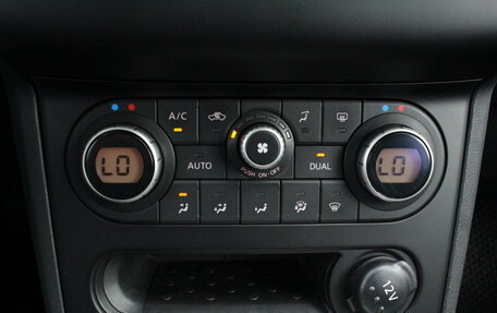 Nissan Qashqai, 2010 год, 950 000 рублей, 13 фотография