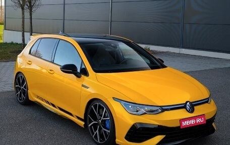 Volkswagen Golf VIII, 2023 год, 1 670 000 рублей, 1 фотография