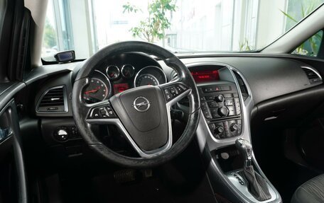 Opel Astra J, 2013 год, 749 000 рублей, 6 фотография