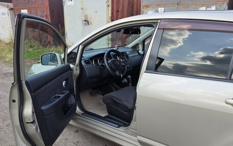 Nissan Tiida, 2010 год, 750 000 рублей, 9 фотография