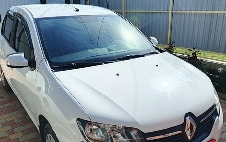 Renault Logan II, 2017 год, 555 000 рублей, 6 фотография