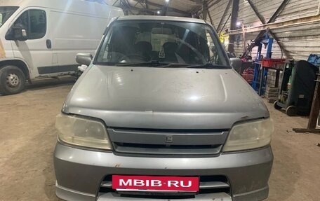Nissan Cube II, 2002 год, 80 000 рублей, 5 фотография