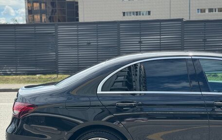 Mercedes-Benz E-Класс, 2022 год, 5 500 000 рублей, 7 фотография