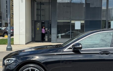 Mercedes-Benz E-Класс, 2022 год, 5 500 000 рублей, 15 фотография