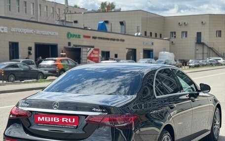 Mercedes-Benz E-Класс, 2022 год, 5 500 000 рублей, 10 фотография
