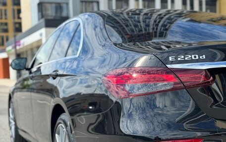 Mercedes-Benz E-Класс, 2022 год, 5 500 000 рублей, 22 фотография