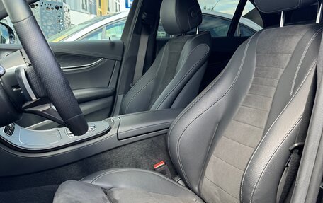 Mercedes-Benz E-Класс, 2022 год, 5 500 000 рублей, 27 фотография