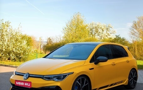 Volkswagen Golf VIII, 2023 год, 1 670 000 рублей, 2 фотография