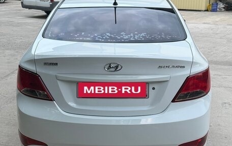 Hyundai Solaris II рестайлинг, 2011 год, 630 000 рублей, 6 фотография