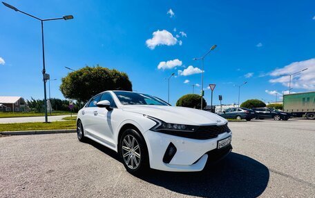 KIA K5, 2021 год, 2 300 000 рублей, 9 фотография