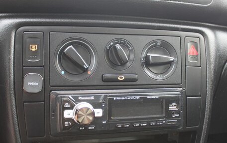 Volkswagen Passat B5+ рестайлинг, 1997 год, 259 000 рублей, 8 фотография