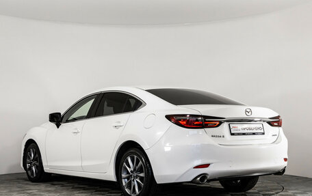 Mazda 6, 2019 год, 1 999 000 рублей, 6 фотография