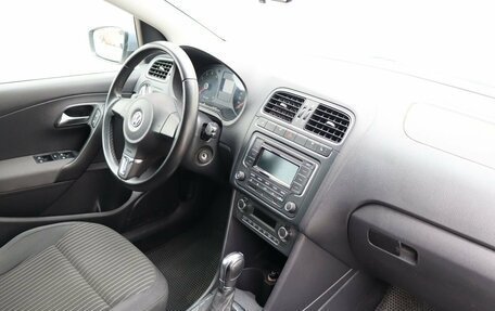 Volkswagen Polo VI (EU Market), 2013 год, 749 000 рублей, 10 фотография