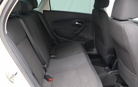 Volkswagen Polo VI (EU Market), 2013 год, 749 000 рублей, 18 фотография