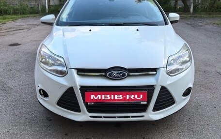 Ford Focus III, 2015 год, 700 000 рублей, 3 фотография