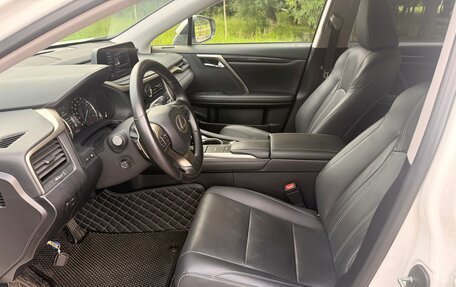 Lexus RX IV рестайлинг, 2022 год, 5 990 000 рублей, 9 фотография