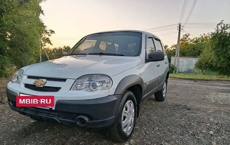 Chevrolet Niva I рестайлинг, 2014 год, 678 000 рублей, 10 фотография