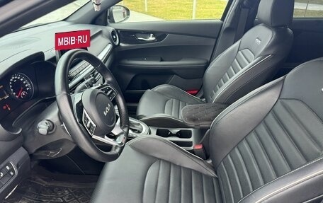 KIA Cerato IV, 2022 год, 3 300 000 рублей, 9 фотография