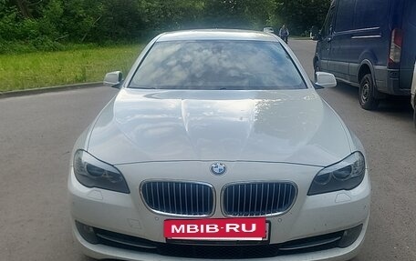 BMW 5 серия, 2011 год, 1 800 000 рублей, 2 фотография