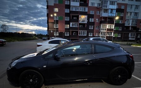 Opel Astra J, 2013 год, 900 000 рублей, 3 фотография