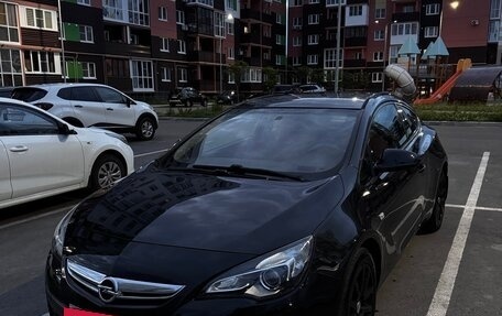 Opel Astra J, 2013 год, 900 000 рублей, 2 фотография