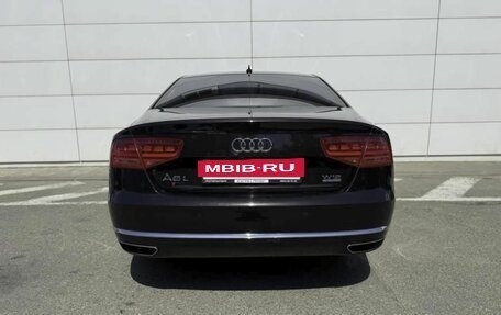 Audi A8, 2012 год, 1 590 000 рублей, 7 фотография