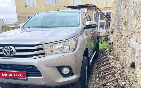Toyota Hilux VIII, 2015 год, 2 890 000 рублей, 1 фотография