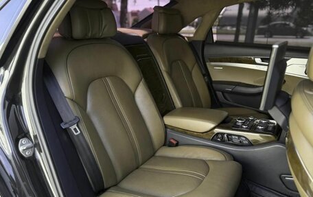 Audi A8, 2012 год, 1 590 000 рублей, 35 фотография
