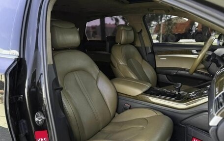 Audi A8, 2012 год, 1 590 000 рублей, 33 фотография