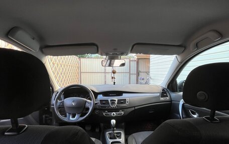 Renault Laguna III рестайлинг, 2009 год, 650 000 рублей, 4 фотография