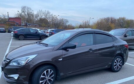 Hyundai Solaris II рестайлинг, 2015 год, 1 100 000 рублей, 4 фотография