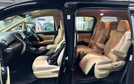 Toyota Alphard III, 2018 год, 4 200 000 рублей, 13 фотография