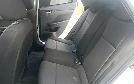 Hyundai Solaris II рестайлинг, 2019 год, 970 000 рублей, 6 фотография