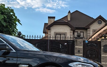BMW 5 серия, 2010 год, 1 910 000 рублей, 10 фотография