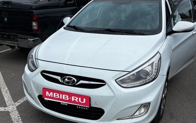 Hyundai Solaris II рестайлинг, 2013 год, 720 000 рублей, 1 фотография