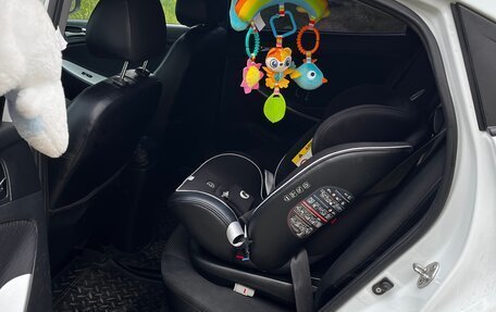 Hyundai Solaris II рестайлинг, 2013 год, 720 000 рублей, 10 фотография