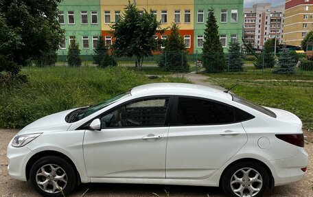 Hyundai Solaris II рестайлинг, 2013 год, 720 000 рублей, 6 фотография