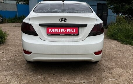 Hyundai Solaris II рестайлинг, 2013 год, 720 000 рублей, 4 фотография