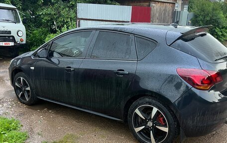 Opel Astra J, 2010 год, 580 000 рублей, 3 фотография