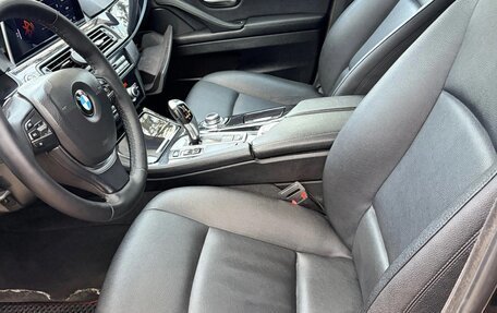 BMW 5 серия, 2014 год, 1 880 000 рублей, 4 фотография