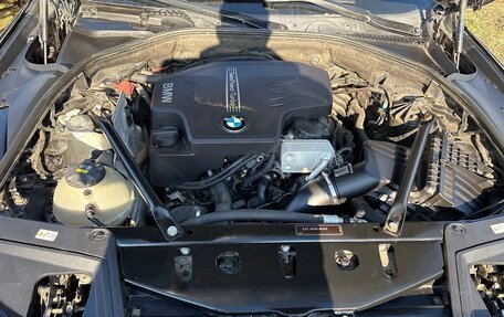 BMW 5 серия, 2014 год, 1 880 000 рублей, 2 фотография