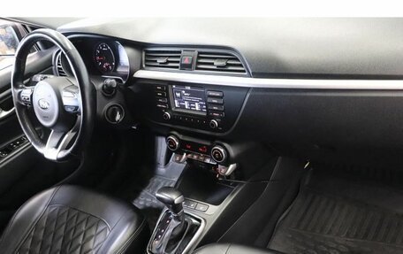 KIA Rio IV, 2018 год, 1 350 000 рублей, 5 фотография