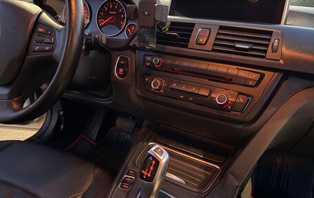 BMW 3 серия, 2012 год, 1 500 000 рублей, 10 фотография