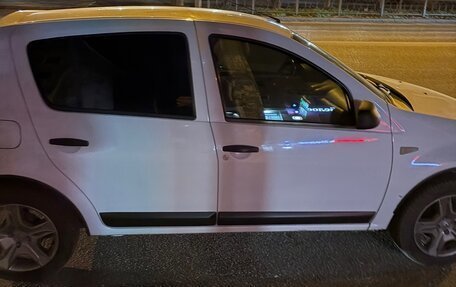 Renault Sandero I, 2012 год, 600 000 рублей, 3 фотография