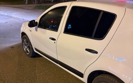Renault Sandero I, 2012 год, 600 000 рублей, 2 фотография