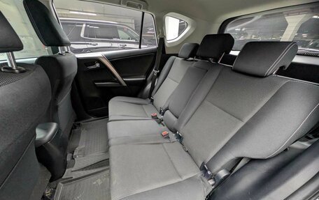 Toyota RAV4, 2018 год, 2 697 000 рублей, 10 фотография
