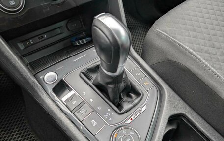 Volkswagen Tiguan II, 2017 год, 2 349 000 рублей, 17 фотография